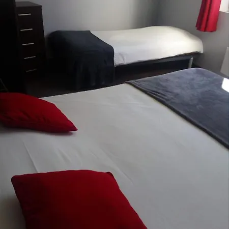 Hotel De 2*