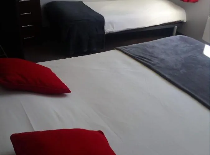 Hotel De 2*